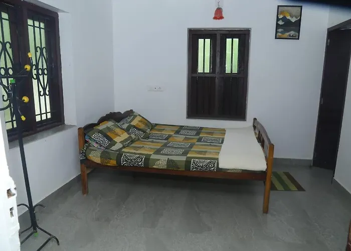 Forestay -3 Bhk Villa Kochi